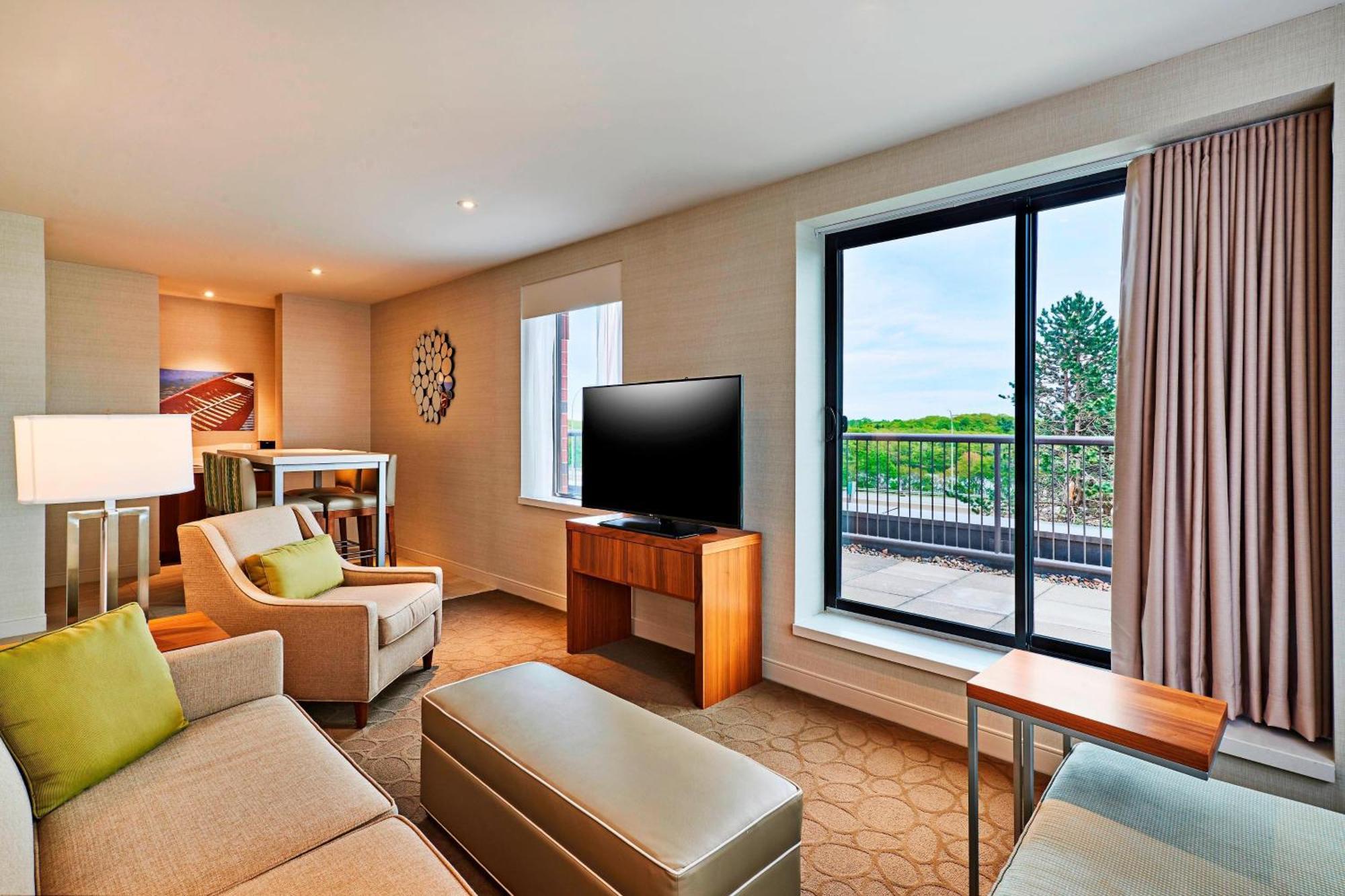 Delta Hotels By Marriott Dartmouth Zewnętrze zdjęcie