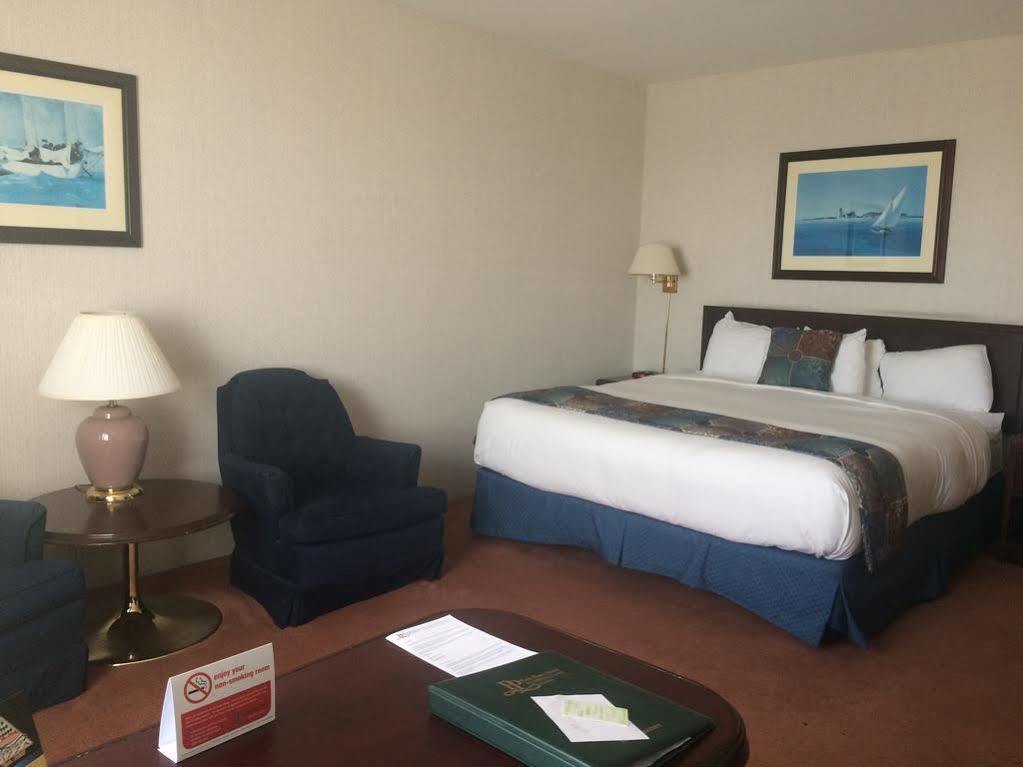 Delta Hotels By Marriott Dartmouth Zewnętrze zdjęcie